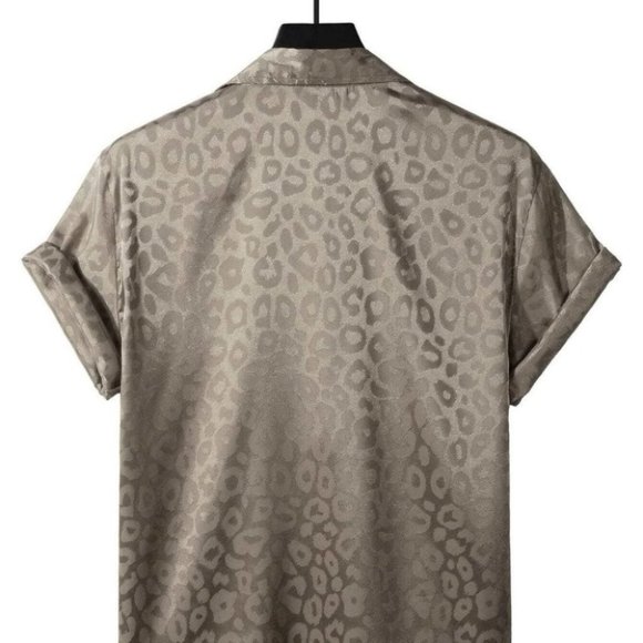 Grey Mens leopard print Button Up Tee Shirt - Picture 3 of 7